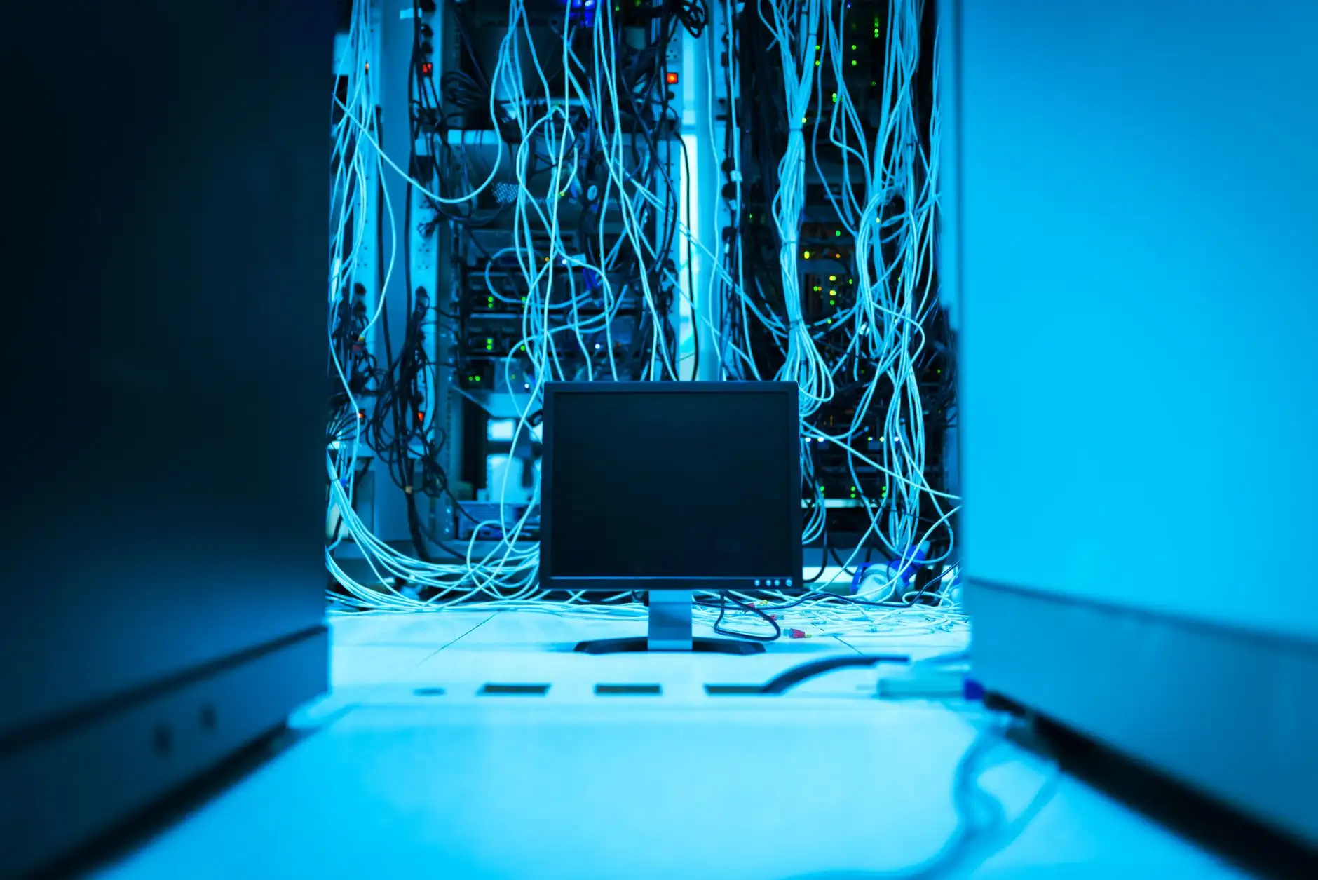 铜箔基板生产工艺对PCB信号传输性能的影响研究