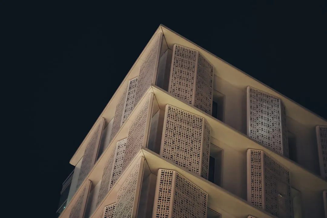 FR4覆铜板与高频覆铜板性能差异对比及应用场景分析