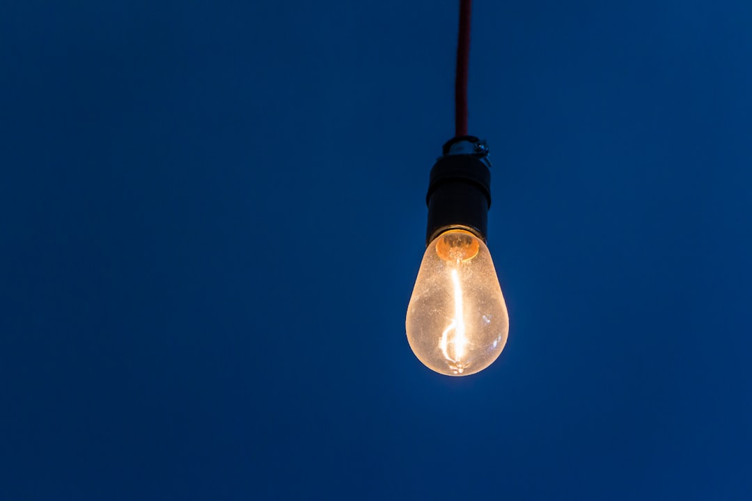 铜箔基板加工工艺对电路板信号完整性的影响研究