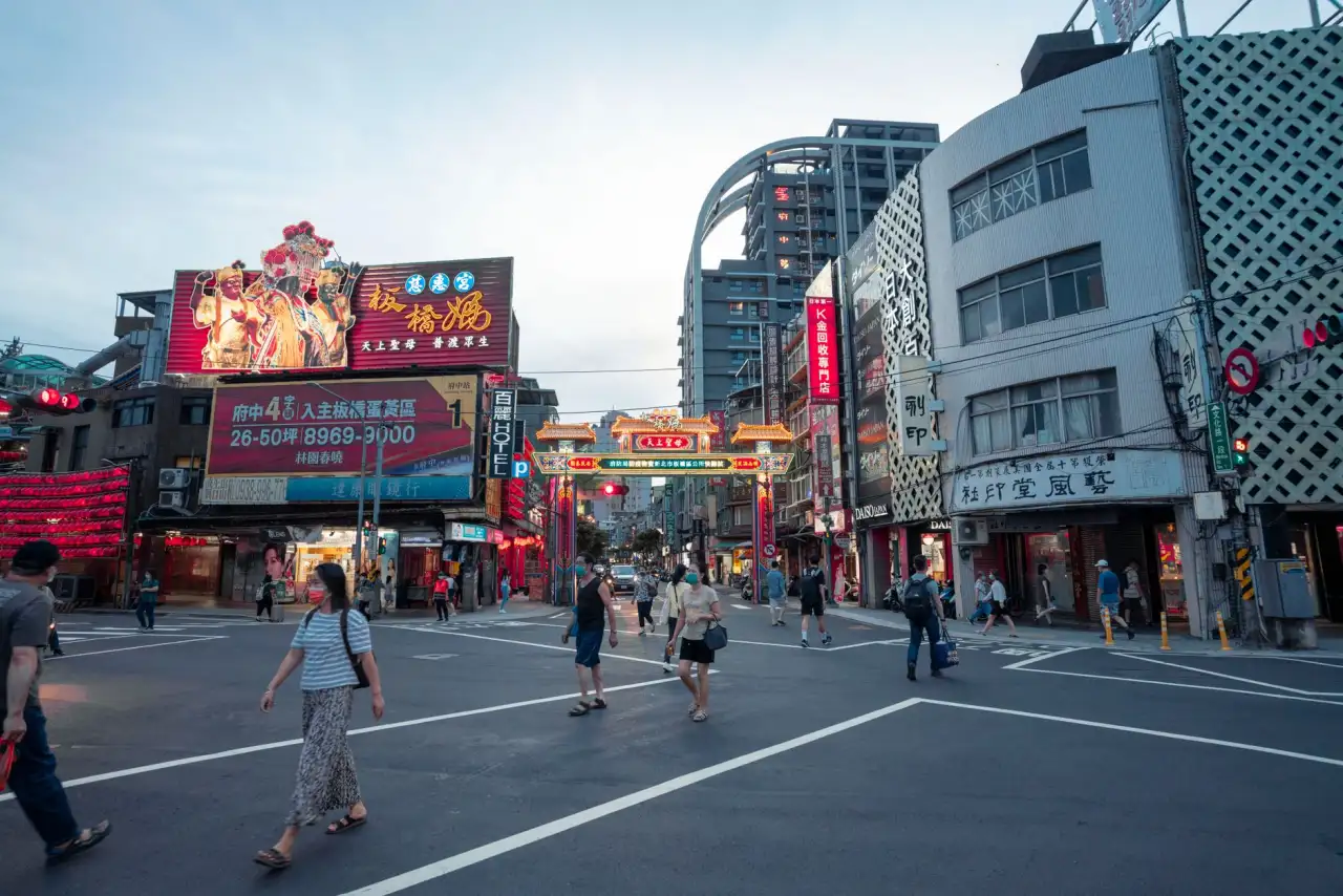 高频板材料在华东地区电子硬件配套中的技术应用方案
