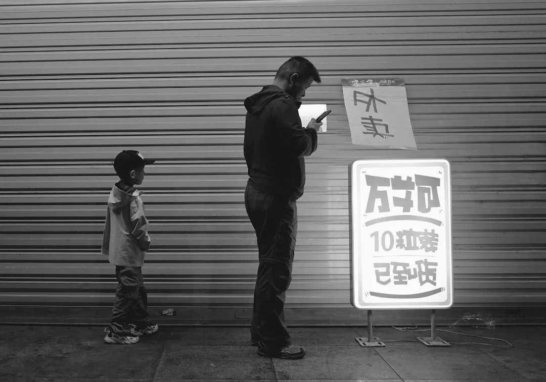 铜箔基板加工工艺优化对电路板信号传输稳定性的影响研究